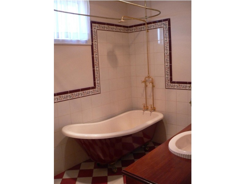 51 Benson Street, Benalla VIC 3672