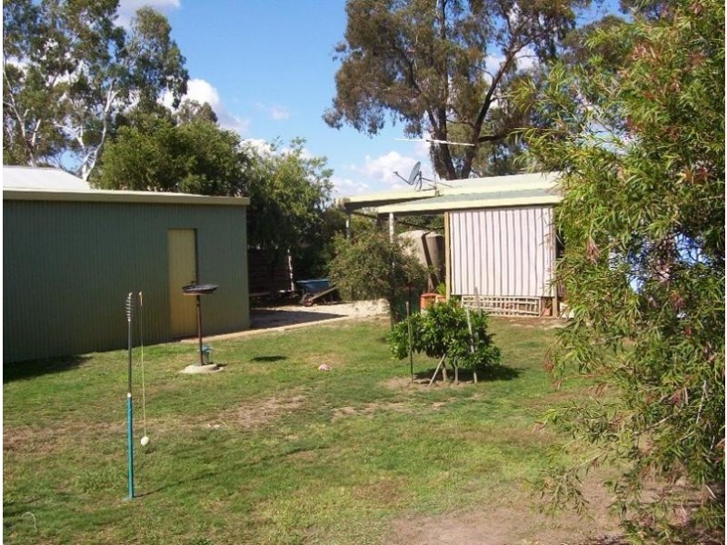 41 Moore Street, Baddaginnie VIC 3670