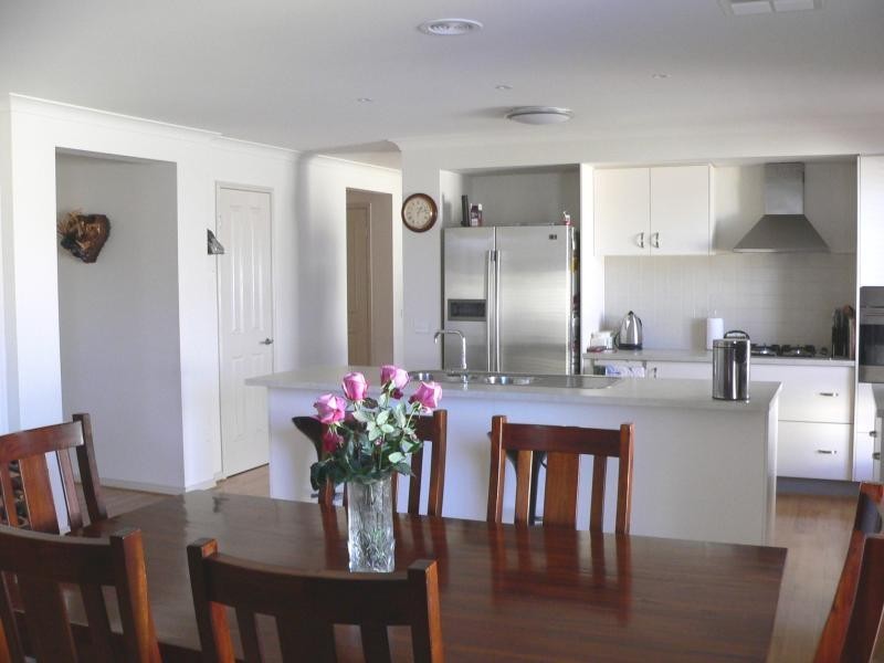 10 Moran, Benalla VIC 3672