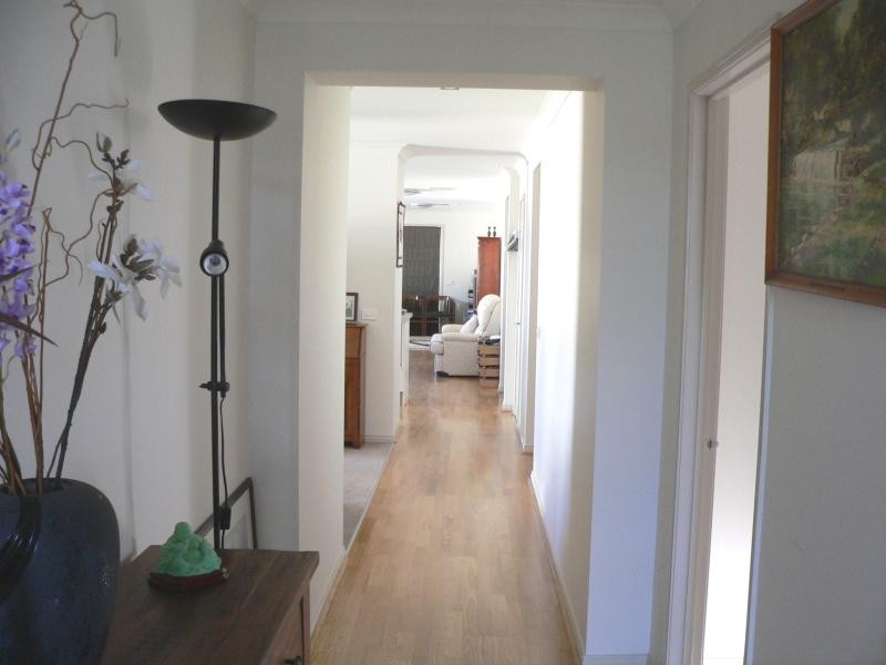 10 Moran, Benalla VIC 3672