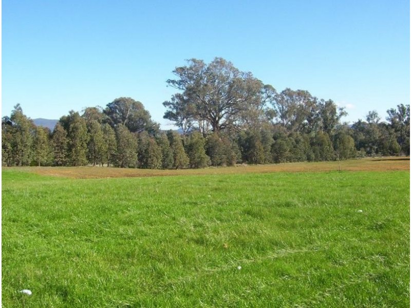 2596 Samaria Road, Samaria VIC 3673