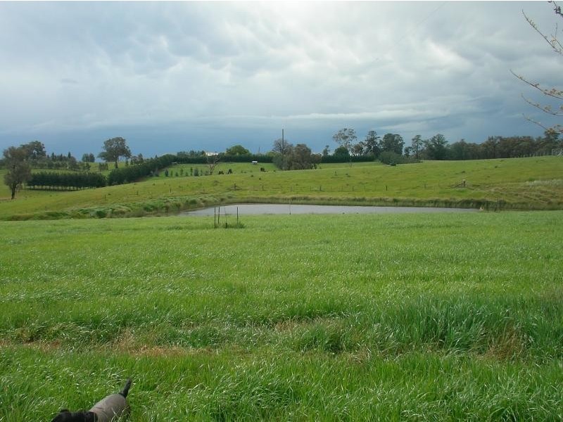 2596 Samaria Road, Samaria VIC 3673