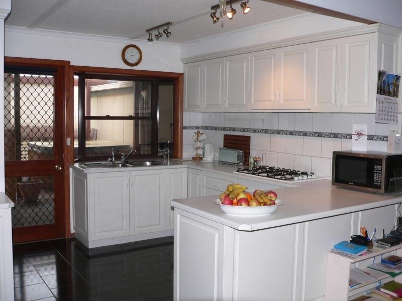 37 Clarke Street, Benalla VIC 3672