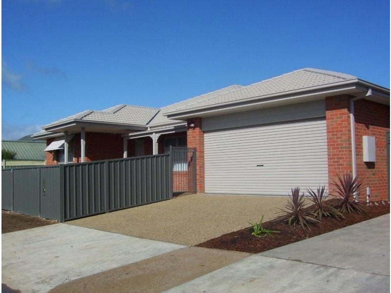 12 Sharpe Street, Benalla VIC 3672