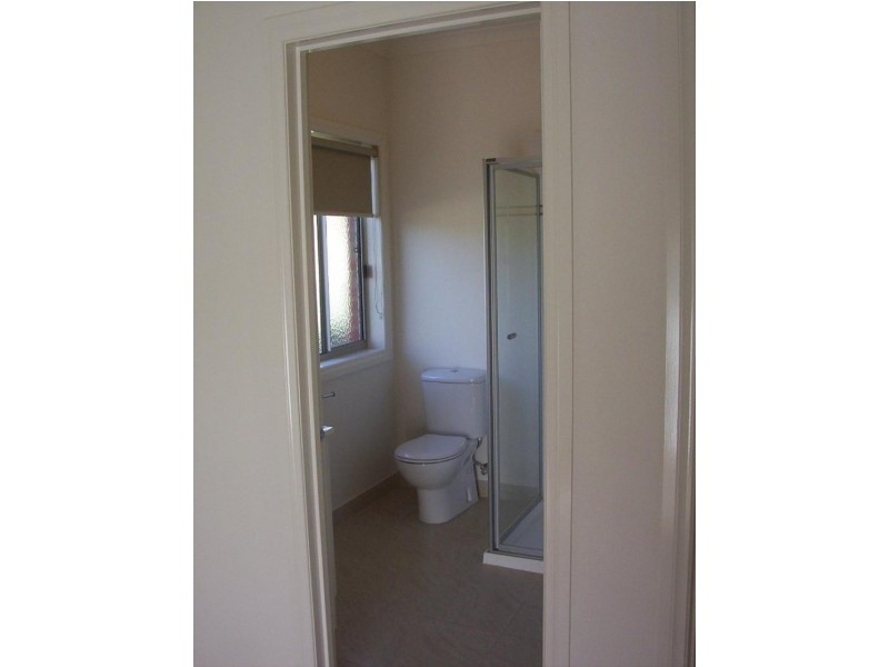 12 Sharpe Street, Benalla VIC 3672