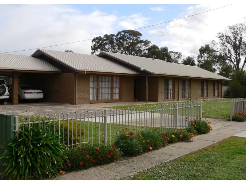 1 First Avenue, Benalla VIC 3672