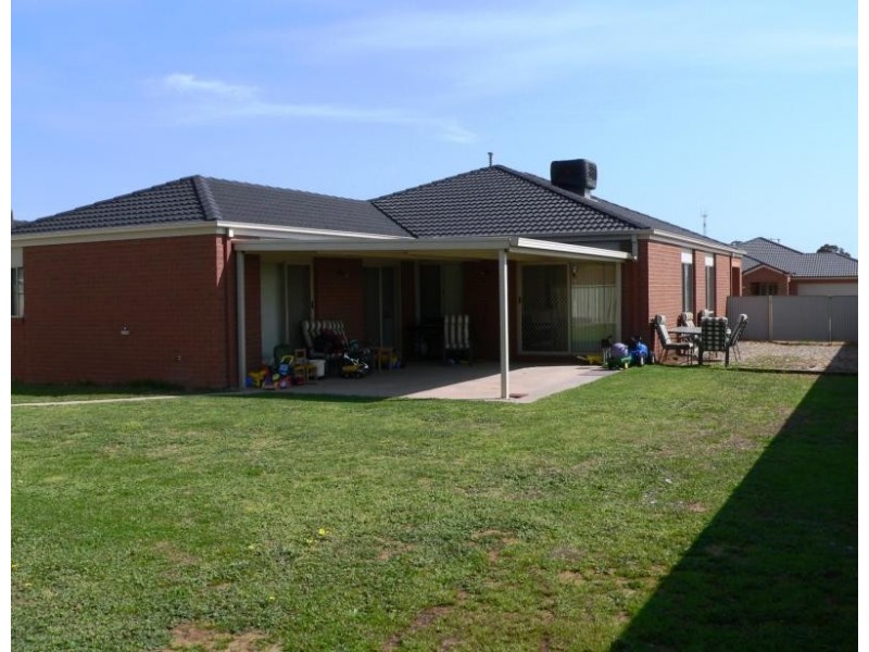 23 McNulty Drive, Benalla VIC 3672