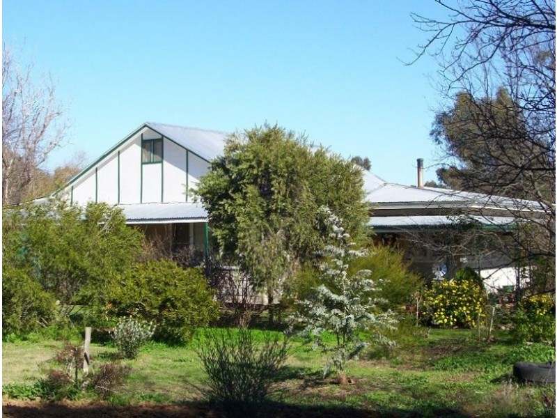 1371 Bungeet Road, Bungeet VIC 3726