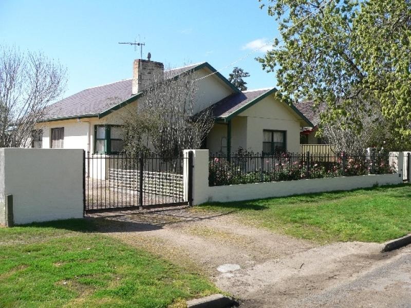 3 MELROSE STREET, Benalla VIC 3672