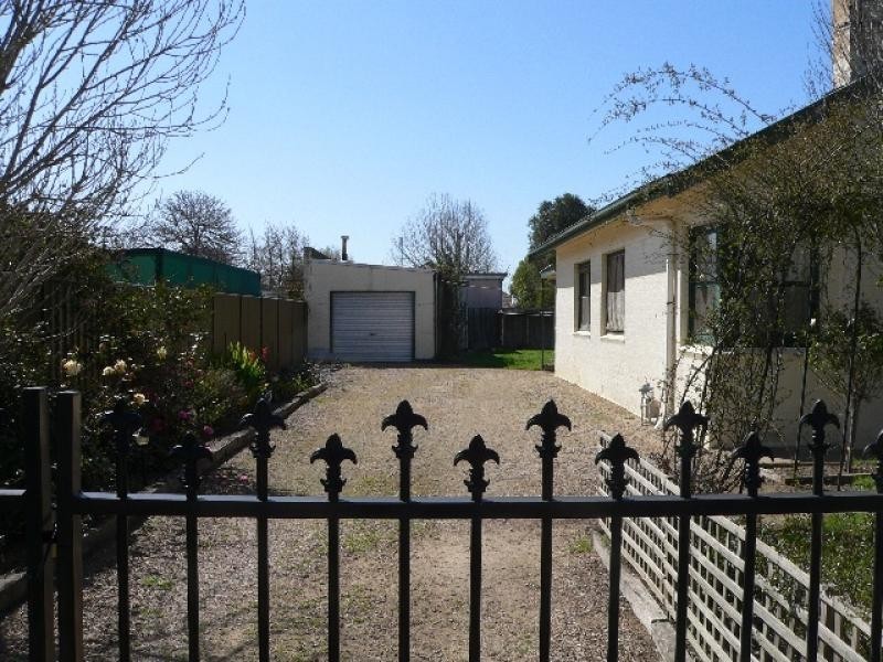 3 MELROSE STREET, Benalla VIC 3672