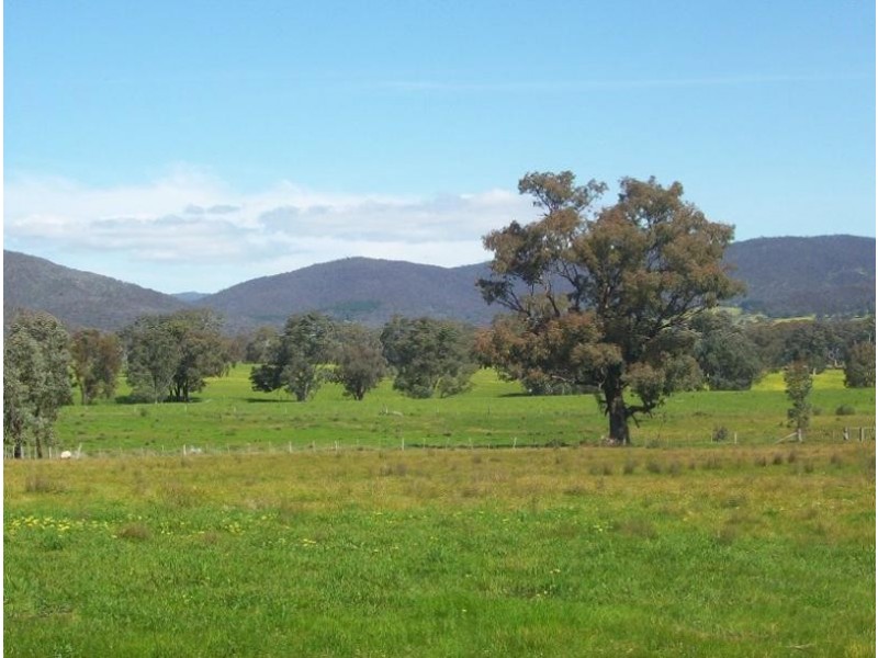 Lot 4/ Tiger Hill Road, Tatong VIC 3673