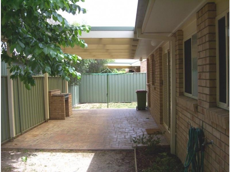 Unit 2/7 Goodenia Drive, Benalla VIC 3672