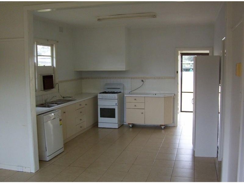 87 Mackellar Street, Benalla VIC 3672