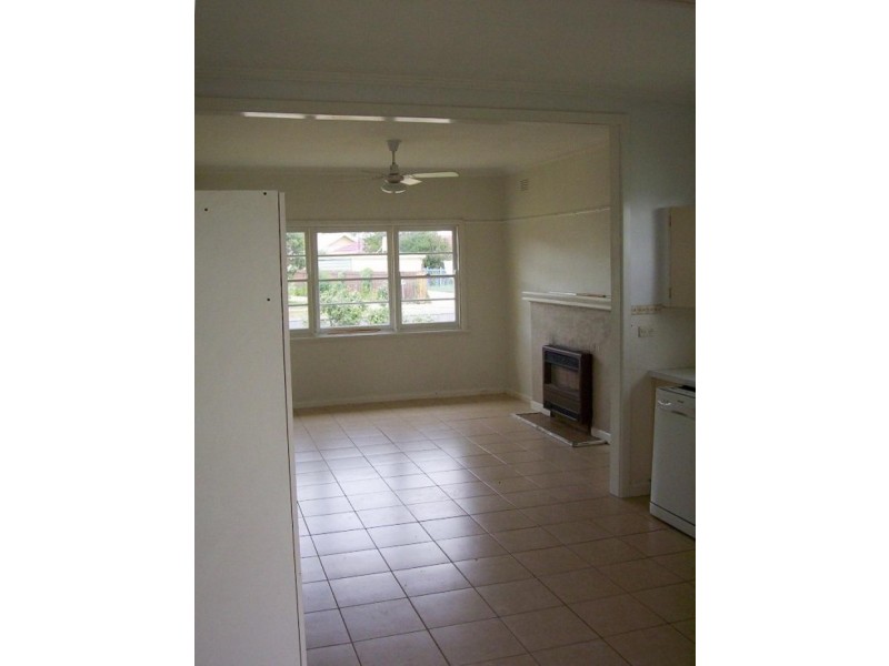 87 Mackellar Street, Benalla VIC 3672