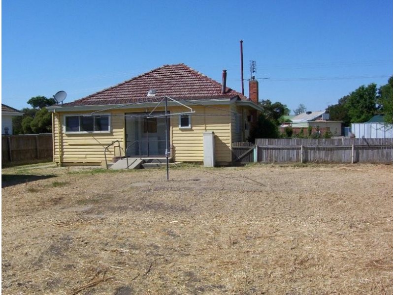 87 Mackellar Street, Benalla VIC 3672