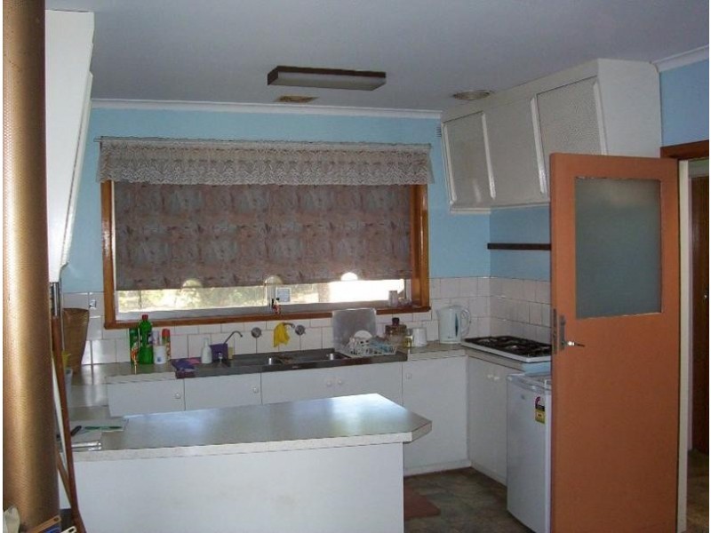 16 Walker Street, Benalla VIC 3672