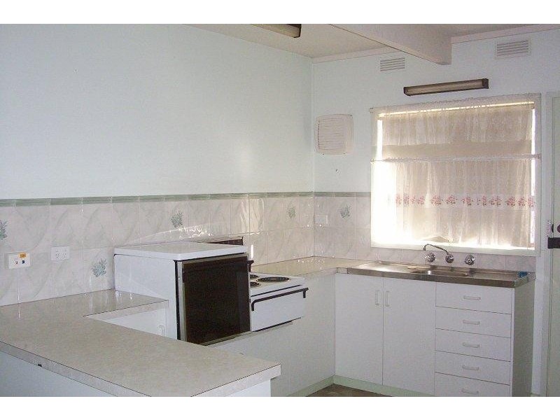 85 Church Street, Benalla VIC 3672