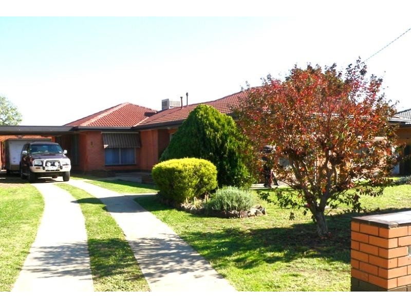 61 Coish Ave, Benalla VIC 3672