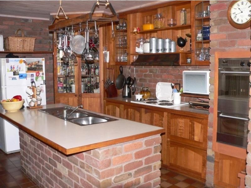 85 WILLIS LITTLE DRIVE, Benalla VIC 3672