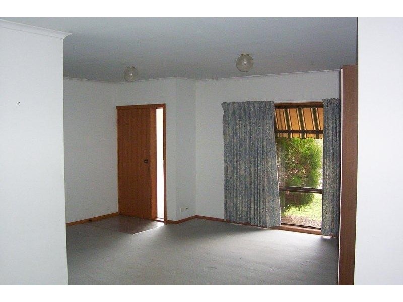 Unit 4/21 Latimer Street, Benalla VIC 3672