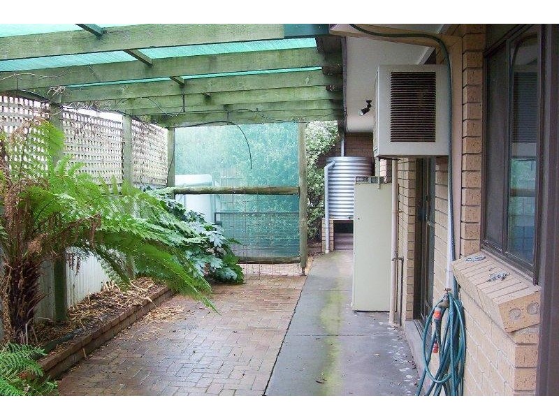 Unit 4/21 Latimer Street, Benalla VIC 3672