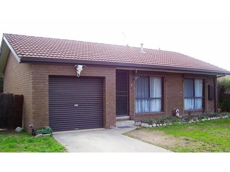 4 Mathieson Court, Benalla VIC 3672