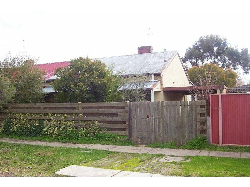 37 BENALLA STREET, Benalla VIC 3672
