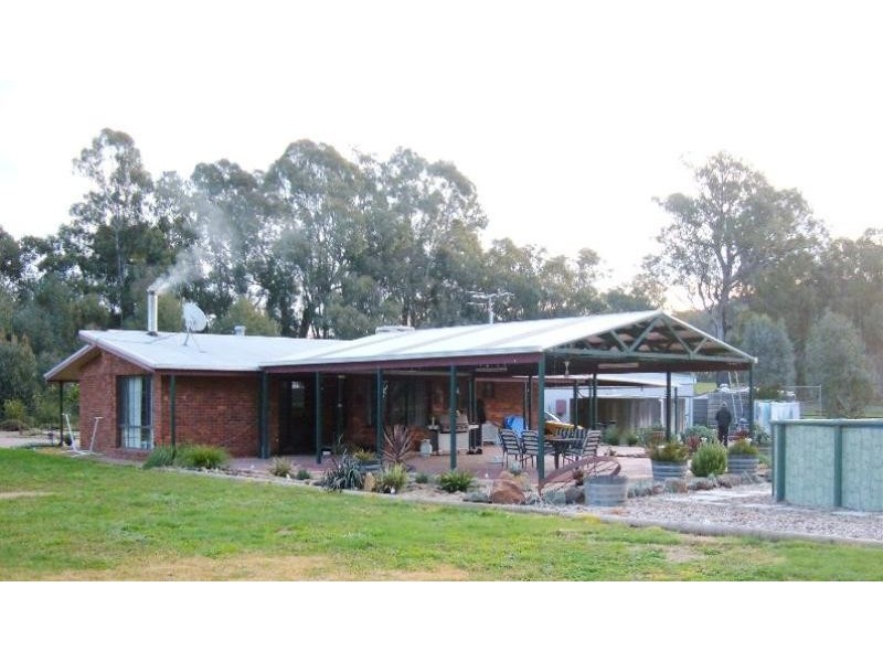 227 BENALLA  WHITFIELD ROAD, Greta South VIC 3675