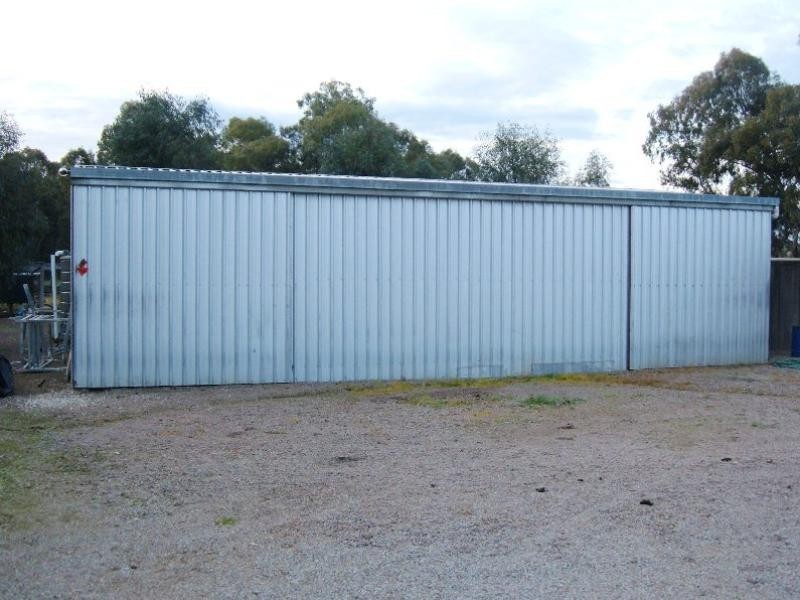 227 BENALLA  WHITFIELD ROAD, Greta South VIC 3675