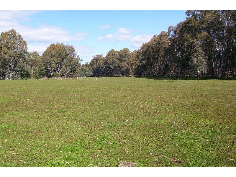 227 BENALLA  WHITFIELD ROAD, Greta South VIC 3675