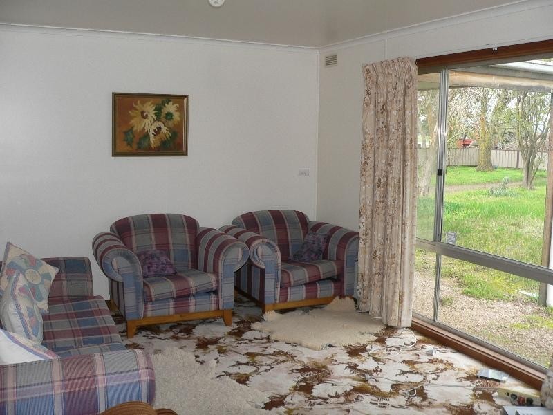 221 SMITH ROAD, Benalla VIC 3672