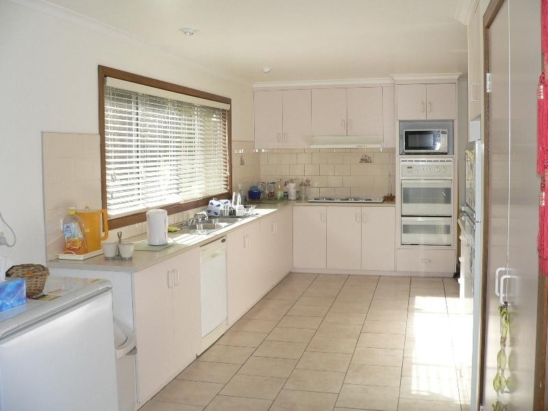 221 SMITH ROAD, Benalla VIC 3672