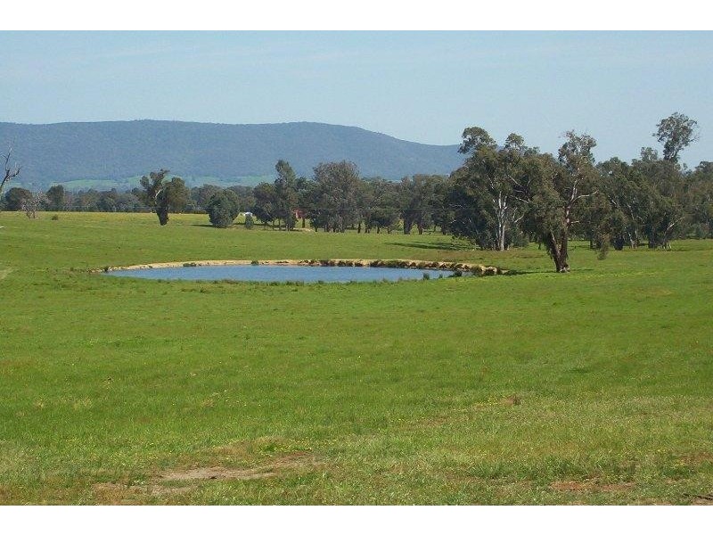 2440 Samaria Road, Samaria VIC 3673