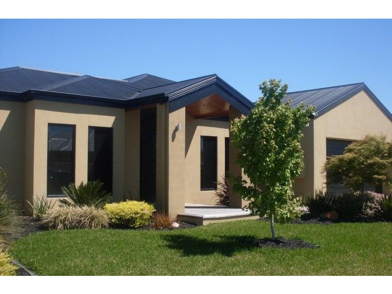 16 Fraser Street, Benalla VIC 3672