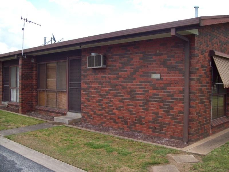 Unit 1/10 Killena Avenue, Benalla VIC 3672