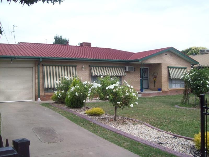 6 Dunn Street, Benalla VIC 3672