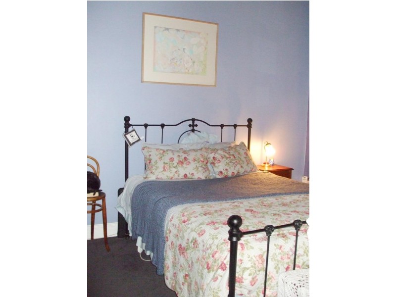 17 CARRIER STREET, Benalla VIC 3672