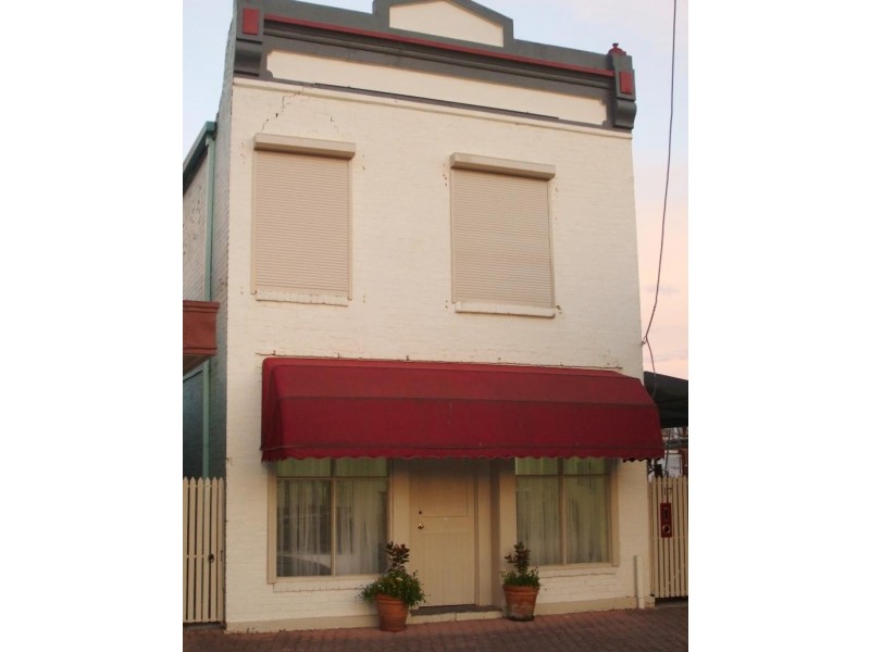 17 CARRIER STREET, Benalla VIC 3672