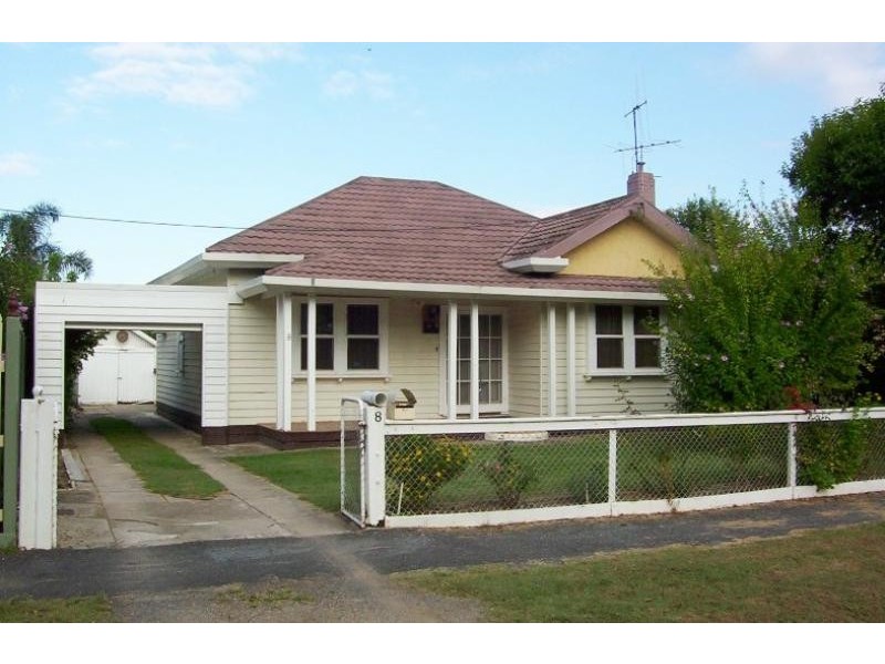8 Arundel, Benalla VIC 3672