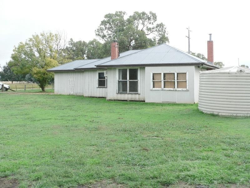 307 Banksdale Road, Greta VIC 3675