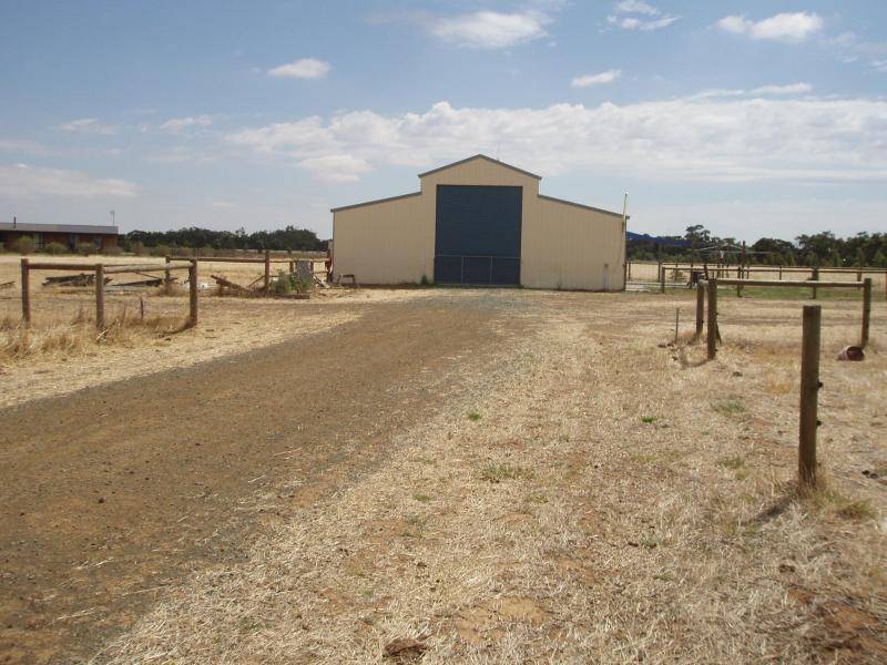 990 MURRAY VALLEY HIGHWAY, Echuca VIC 3564