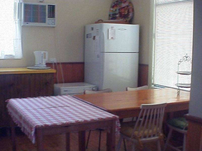 129 STURT STREET, Echuca VIC 3564