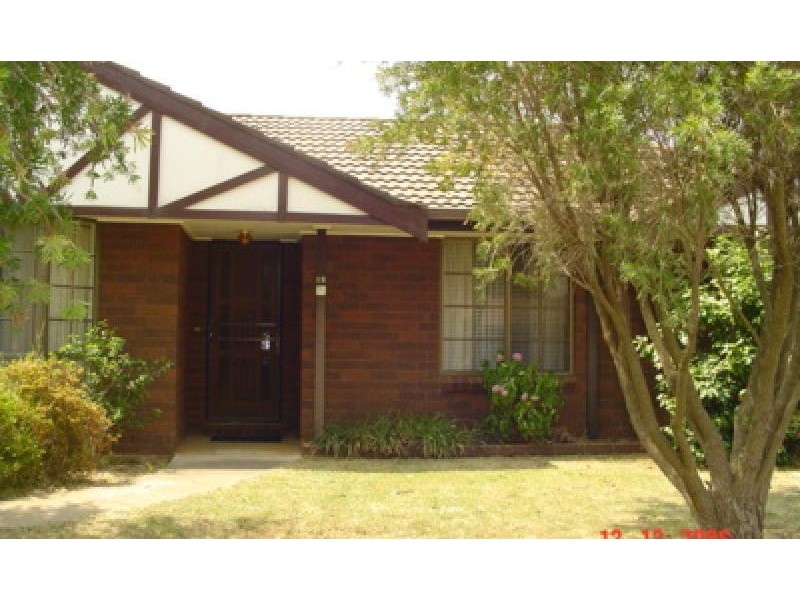 12 Pollard Place, Moama, Echuca VIC 3564