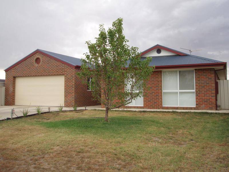 11 GWYDER COURT, Echuca VIC 3564