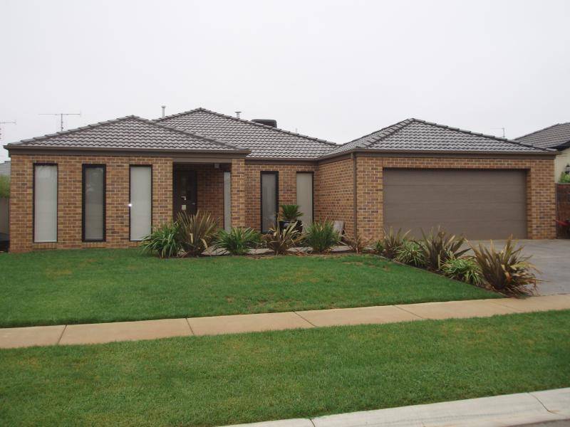44 SHETLAND DRIVE, Moama NSW 2731
