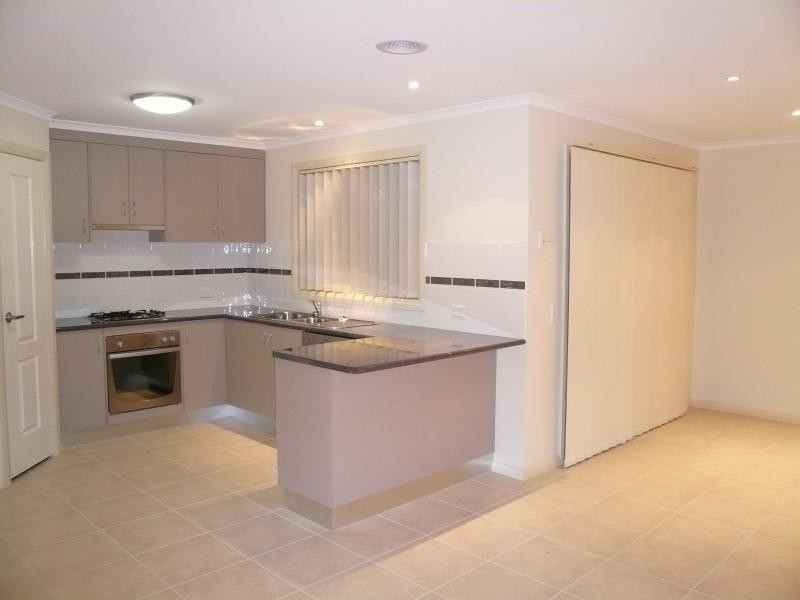 6 DUMFRIES COURT, Moama NSW 2731