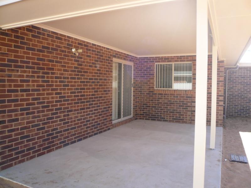 6 DUMFRIES COURT, Moama NSW 2731