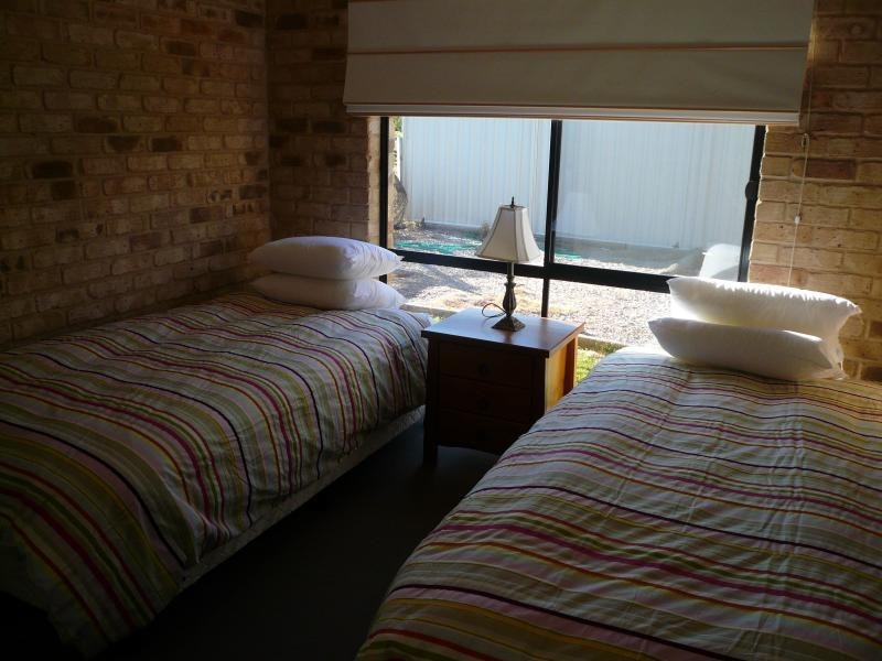 10 Kingfisher Drive West, MOAMA, Echuca VIC 3564