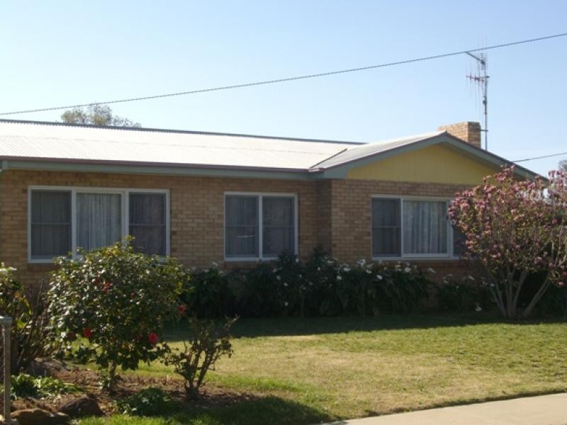 14 Kinsey Street, Moama NSW 2731