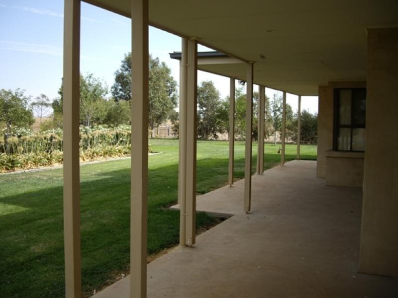 7668 Northern Highway, Echuca VIC 3564